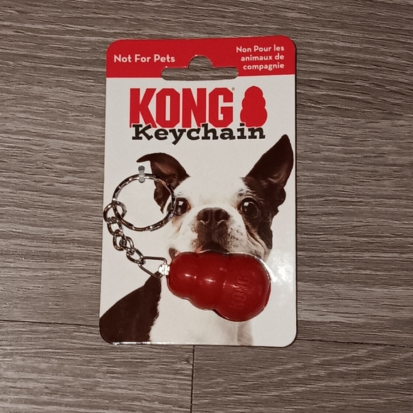 NWT! Dog Bandana & Kong Keychain - Picture 2 of 6